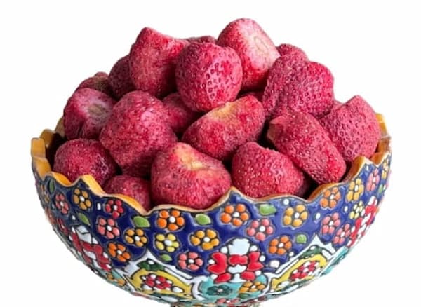 خرید و فروش توت فرنگی فریزدرایر با شرایط فوق العاده